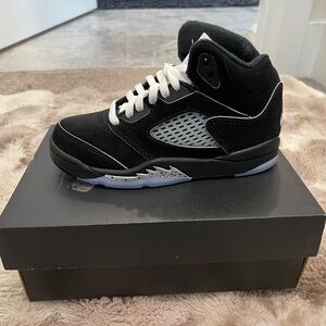 Jordan Kids Sneakers Black and White